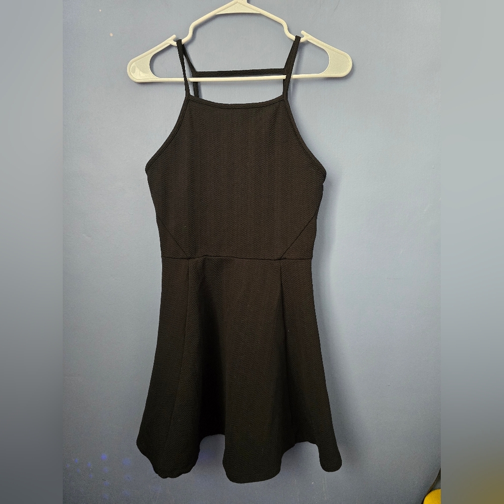 ❗CLOSET LIQUIDATION❗️Divided by H&M skater dress